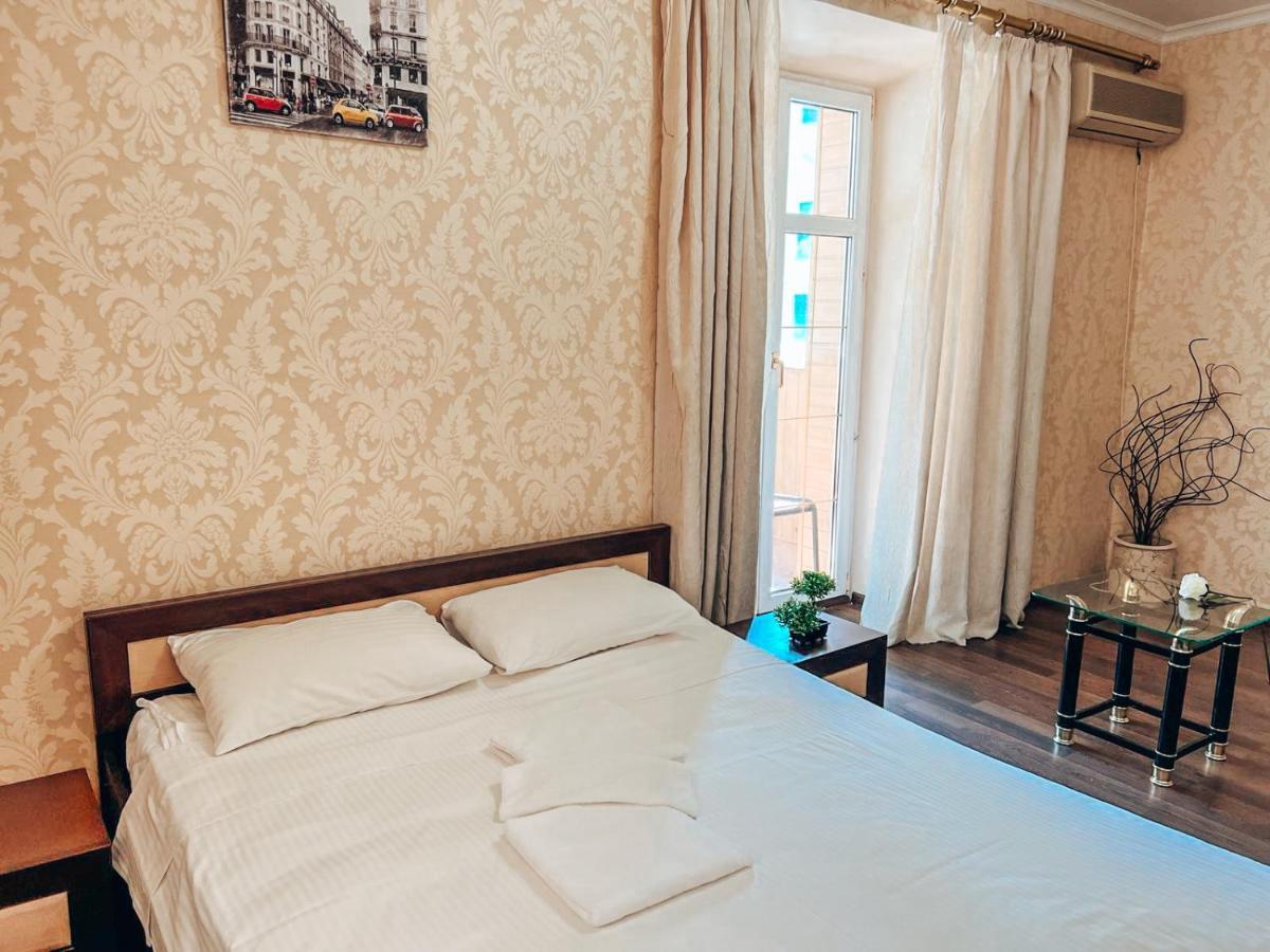 Квартира В Центре Крещатика Kiev Exterior foto